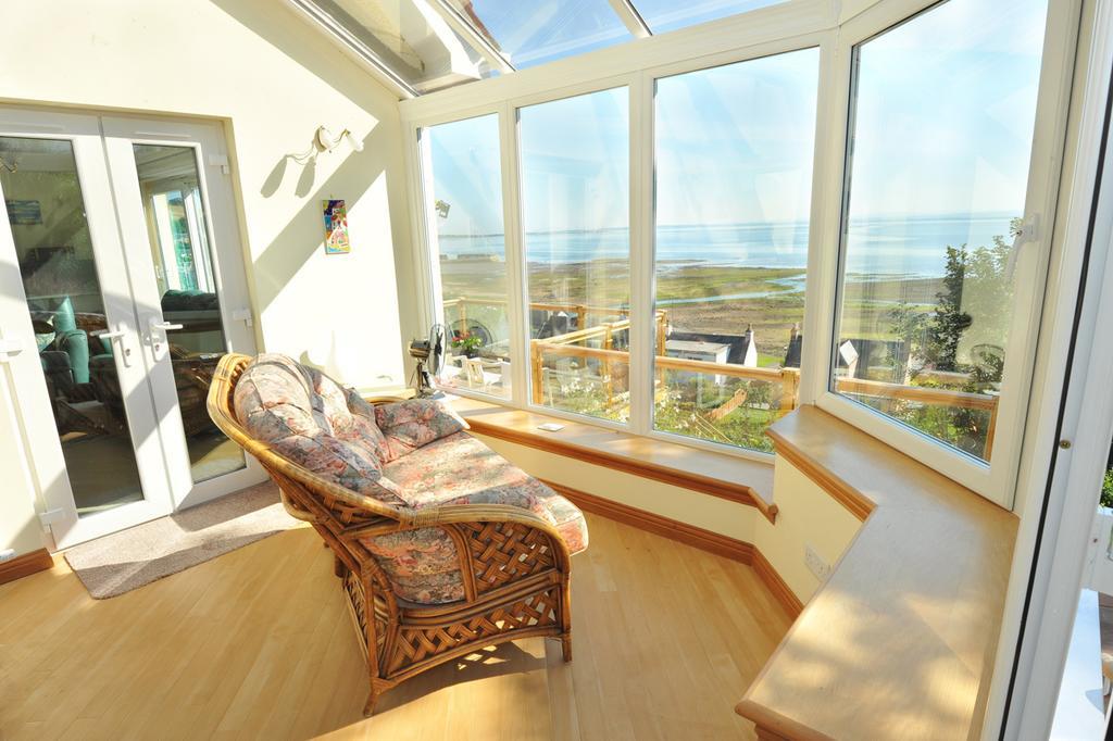 Roth Ach Bed & Breakfast Avoch Bagian luar foto